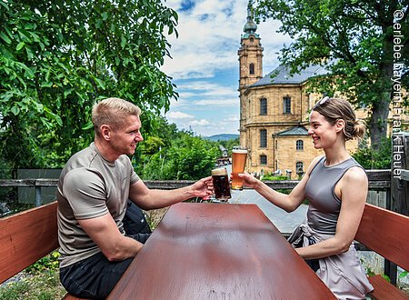 GenussOrt (Bad Staffelstein, Obermain.Jura) Europa, Deutschland, Bayern, Franken, Bad Staffelstein, Wallfahrtkirche Basilika Vierzehnheiligen, traditionsreiche Brauerei Trunk, Biergarten nahe der Basilika,