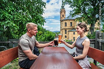 Europa, Deutschland, Bayern, Franken, Bad Staffelstein, Wallfahrtkirche Basilika Vierzehnheiligen, traditionsreiche Brauerei Trunk, Biergarten nahe der Basilika,