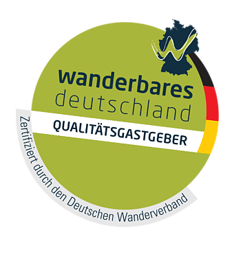 wanderbaresdeutschland-gastgeber_logo2015-rechts_klein.png