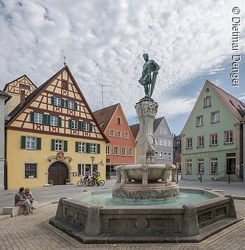 Kaiser-Ludwig-Brunnen (Weißenburg, Naturpark Altmühltal) Kaiser-Ludwig-Brunnen